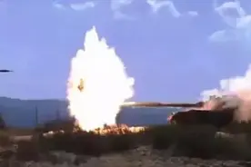 曾连续扛住两发红箭8导弹！陆战之王99式主战坦克就是这么牛！图片