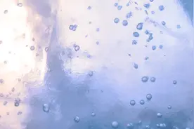 冰箱积水清不掉？用这招，不请人也能轻松解决图片