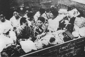 慰安妇含泪回忆：日寇将我折磨得痛不欲生，但害怕被刺死不敢反抗图片