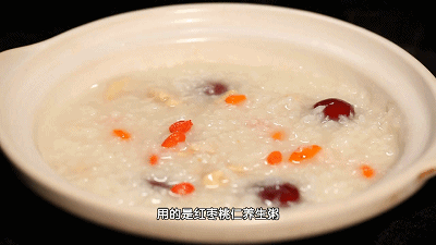 大米粥怎么煮才又滑又粘稠？这招绝了！平时30分钟，10分钟就搞定