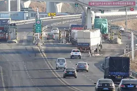 鹤大高速：全长1474公里，贯穿东三省重要通道，沿途有着无数美景图片