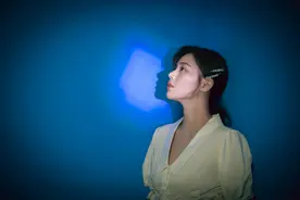 马思纯 牛仔短裙甜美写真图片图片