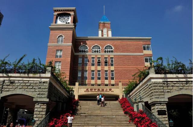 成都市最好的五所小学，被誉为公办小学“五朵金花”，家长必看