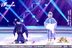 56岁黄梅戏名家吴琼唱腔精彩，传统戏《罗帕记》选段，味道十足视频封面