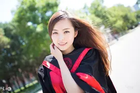 小说：你从没见过的新奇植物：冥界之花！图片