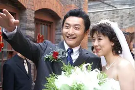 《双面胶》结局：被丈夫打死的胡丽娟，让我明白了5个婚姻真相图片