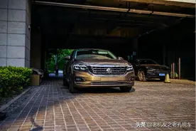 帕萨特值得入手吗？适合年轻人吗？帕萨特车主来告诉你图片