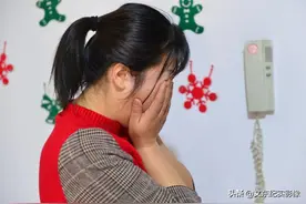 为了爱情，她“飞蛾扑火”，为了儿子，她毅然选择离婚图片