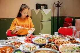 “绝对徐州”的朱火火全羊宴！野得很！可惜只能吃10天…图片
