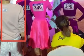 马伊琍全天陪女儿比赛，她裤子提太高好尴尬，12岁女儿侧脸扁平图片