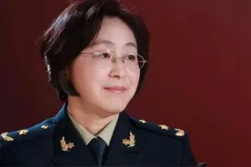 朝鲜族的黑龙江理科状元：6年建成导弹剑网，成为二炮首位女将军图片