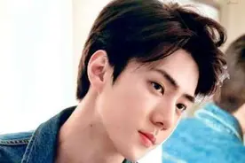EXO吴世勋ins晒近照，网友直呼：帅到不会说话了图片