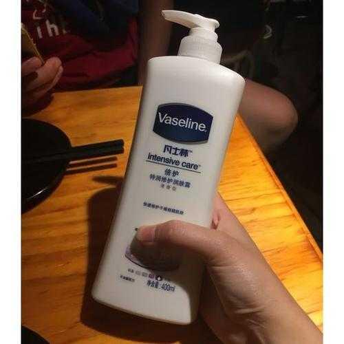 凡士林特润抗干燥身体乳