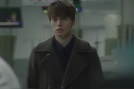每天换一个男神当男友，朴叙俊，李栋旭，这做梦都会笑醒吧！图片