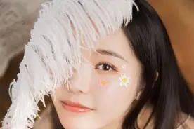 小说：他占有欲极强，为了得到她，想要将她关起来，你只能看着我图片