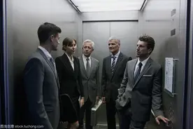 电梯虽小，学问很大，请看：电梯里的处世哲学图片