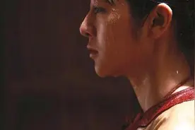 白鹿原：洞房花烛夜，新郎躲进牛棚和伙计睡，逼得媳妇乱梦不断图片