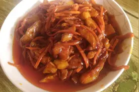 酸甜美味的胡萝卜炒肉，做法简单，用来配米饭，非常的棒图片