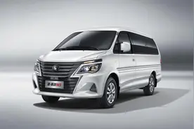 东风MPV新车型上市，换新车标，侧滑门，2/5/7/9座都有，5.99万起图片