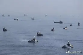 伊朗击沉航母的后果：战争将不可避免，届时会被炸得稀巴烂图片
