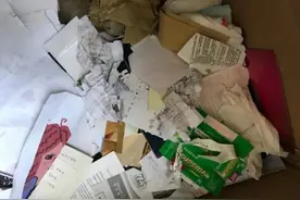 “顺丰把我的12箱物品全都扔进垃圾场”！双方回应图片