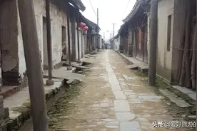 即将消失的千年安徽老街，曾是繁华集镇，如今却破旧不堪人迹稀少图片