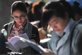体制内部性别比例失衡加剧，女生占比超80%，背后原因让人唏嘘图片