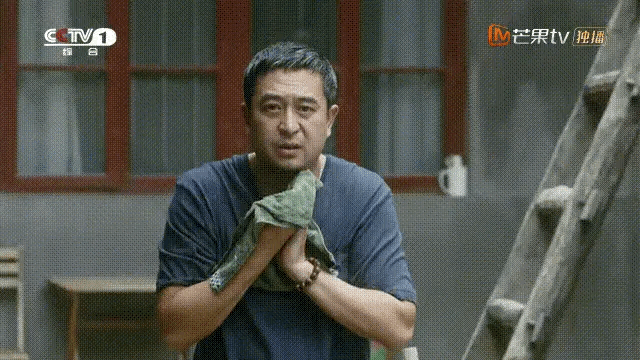 《装台》作者：与刁顺子原型见面，为张嘉译流泪，同乡贾平凹称赞图片