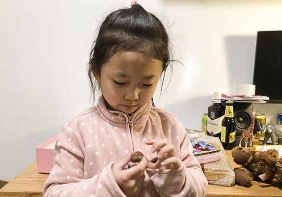 老师让用“如果”造句，可这个孩子造的句，听完却让人忍不住落泪