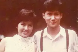 从朋友变成了恋人，洁癖到病态的罗美薇，张学友却爱了她30年图片