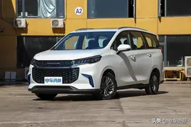 六座MPV之争 上汽MAXUS EUNIQ 5插混版对比嘉际PHEV图片