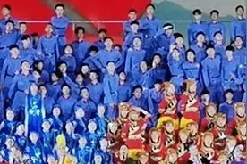 庆祝中国共产党成立100周年大家唱群众歌咏活动合唱比赛举行图片