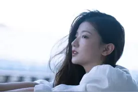 董明珠22岁女秘书爆红全网！要当格力“接班人”？图片