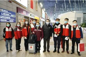 中国医疗队赶赴塞尔维亚，他们的待遇怎么样？塞方做法实在太暖心图片