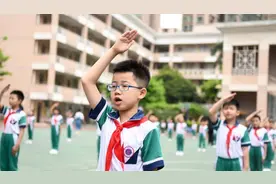 新学期开学将实行2个新规，学生需严格遵守，否则父母闹校也没用图片