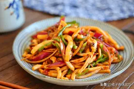鱿鱼这样做，酱味浓郁，鲜香美味，比烧烤还好吃，上桌最受欢迎图片
