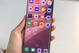 完美的高颜值旗舰手机vivo NEX3图片