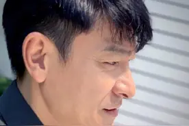 有人说刘德华耍帅，对不起，人家是真的帅图片