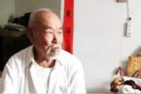 山东老人信守诺言，为抗日无名英雄守墓长达74年，92岁时奇迹出现图片