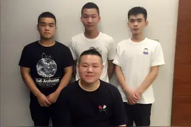 三个徒弟与师父岳云鹏趣事儿一箩筐，大徒弟刘筱亭尤为突出图片