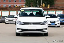大众家省心省油的独立7座MPV，高配低价底盘高级，实拍大众途安L图片