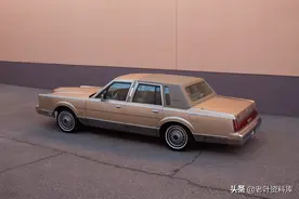 1986年林肯城市Signature Series图片