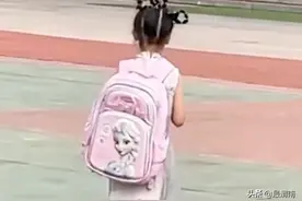 河北一女孩想考满分，妈妈给她扎了“100分”的发型，这也太拼了图片