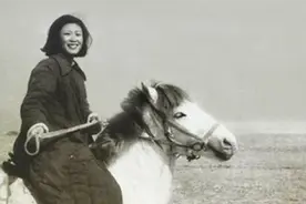 新四军一枝花李又兰：二婚嫁上将张爱萍，丈夫入狱时拒不划清界限图片