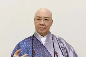费玉清姐姐谈欠债心态：人穷就不要到处求人，亲戚朋友都躲着你图片