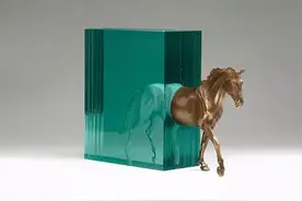 玻璃雕塑艺术——玩转光影与空间图片