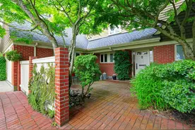 院子地面铺设又出妙招，省工省钱，耐用性更是地砖、打水泥的2倍图片