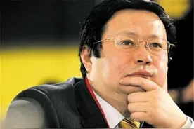 唐万新的不归路：400元干到1200亿，曾登中国富豪榜，因贪心入狱图片