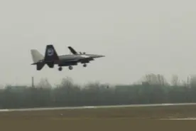 我国暗剑无人机横空出世，改变空战规则，美媒：发动机还未解决图片