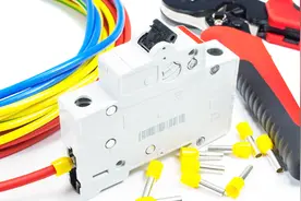 空气开关吱吱响什么故障？老电工也差点翻船，最后总结了三点原因视频封面